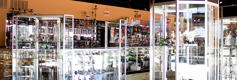 Puff N Stuff Smoke Shop - Store Photos